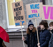 Užupio gimnazijos bendruomenės protestas