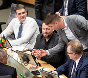 Naktinis Seimo posėdis dėl LRT pataisų