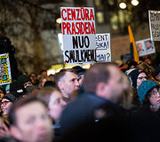 Ketvirtadienio protestas &bdquo;&Scaron;alin rankas nuo laisvo žodžio!&ldquo;