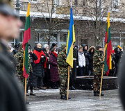 Valstybės vėliavos pakėlimo ceremonija Nepriklausomybės aik&scaron;tėje