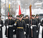 Valstybės vėliavos pakėlimo ceremonija Nepriklausomybės aik&scaron;tėje