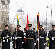 Valstybės vėliavos pakėlimo ceremonija Nepriklausomybės aik&scaron;tėje