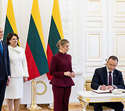 Gitanas Nausėda, Diana Nausėdienė, Marta Nawrocka, Karolis Nawrockis