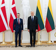 Danijos Karalius Frederikas X, Gitanas Nausėda