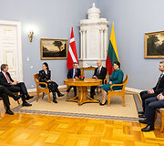 Danijos Karaliaus Frederiko X ir karalienės Mary oficiali pasitikimo ceremonija prezidentūroje