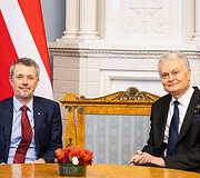Danijos Karalius Frederikas X, Gitanas Nausėda