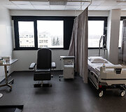 Vilniaus miesto klinikinės ligoninės (VMKL) naujų operacinių, reanimacijos ir hemodializės korpuso atidarymas