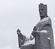 Paminklas Karaliui Mindaugui