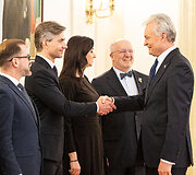 Kęstutis Budrys, Gitanas Nausėda