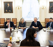 Deividas Matulionis, Asta Skaisgirytė, Gitanas Nausėda, Paulius Baltokas