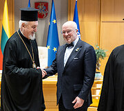 Juozas Olekas susitiko su Konstantinopolio ekumeninio patriarchato metropolitu Emanueliu