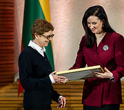 Eglė Gineitytė, Inga Ruginienė