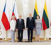 Eva Pavlova, Petras Pavelas, Gitanas Nausėda, Diana Nausėdienė