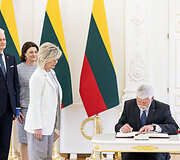 Gitanas Nausėda, Diana Nausėdienė, Eva Pavlova, Petras Pavelas