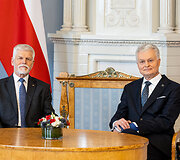 Petras Pavelas, Gitanas Nausėda