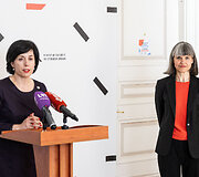 Vaida Aleknavičienė, Rita Valiukonytė