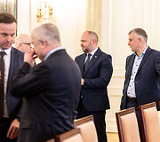 Viktoras Fiodorovas, Valius Ąžuolas