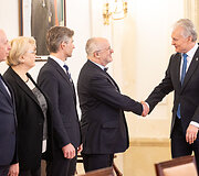 Juozas Olekas, Gitanas Nausėda
