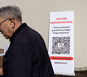Sąjūdžio &bdquo;Už Lietuvos mi&scaron;kus&ldquo; mitingas prie&scaron; Kapčiamiesčio poligoną