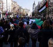 Protestas-eitynės prie&scaron; Lietuvos bendradarbiavimą Izraelio ir JAV karuose &bdquo;Karui &ndash; NE!&ldquo;