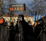 Protestas ,,&Scaron;alin rankas nuo laisvo žodžio&ldquo;
