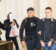 Užsidegančių siuntų bylos nagrinėjimas
