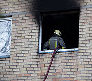 Tyzenhauzų gatvėje užsidegė butas