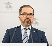 Pasira&scaron;yti susitarimai su Lazdijų ir Jurbarko rajono savivaldybėmis dėl poligonų