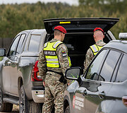 Karo policija Žeimiuose, Varėnos rajone ie&scaron;ko drono