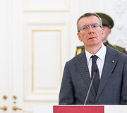 Bendra Europos Komisijos Pirmininkės ir Baltijos &scaron;alių Prezidentų spaudos konferencija Prezidento rūmuose
