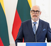 Bendra Europos Komisijos Pirmininkės ir Baltijos &scaron;alių Prezidentų spaudos konferencija Prezidento rūmuose