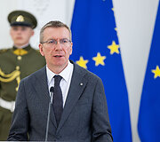 Bendra Europos Komisijos Pirmininkės ir Baltijos &scaron;alių Prezidentų spaudos konferencija Prezidento rūmuose