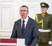 Bendra Europos Komisijos Pirmininkės ir Baltijos &scaron;alių Prezidentų spaudos konferencija Prezidento rūmuose