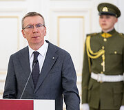Bendra Europos Komisijos Pirmininkės ir Baltijos &scaron;alių Prezidentų spaudos konferencija Prezidento rūmuose