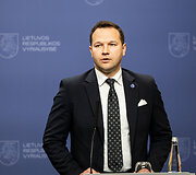 Inga Ruginienė susitiko su ekonomikos ir inovacijų ministru Edvinu Grik&scaron;u, vidaus reikalų ministru Vladislavu Kondratovičiumi ir kra&scaron;to apsaugos ministru Robertu Kaunu