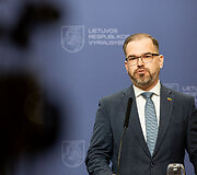 Inga Ruginienė susitiko su ekonomikos ir inovacijų ministru Edvinu Grik&scaron;u, vidaus reikalų ministru Vladislavu Kondratovičiumi ir kra&scaron;to apsaugos ministru Robertu Kaunu