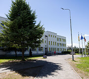 Rie&scaron;ės gimnazija