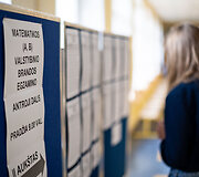 Abiturientai laiko valstybinį matematikos egzaminą