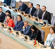 Gitanas Nausėda skaito metinį prane&scaron;imą 