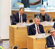 Gitanas Nausėda skaito metinį prane&scaron;imą 