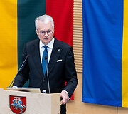 Gitanas Nausėda skaito metinį prane&scaron;imą 
