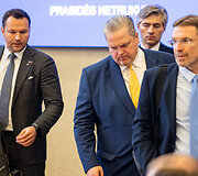 Naujoji, M. Sinkevičiaus vadovaujama, vyriausybė susirinko į pirmąjį posėdį