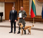 Premjeras M. Sinkevičius susitiko su gelbėtojais ir medikais, dalyvavusiais Lietuvos humanitarinėje pagalbos misijoje Venesueloje