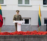 Generolo Jono Žemaičio Lietuvos karo akademijos absolventams &ndash; pirmojo karininko &ndash; leitenanto &ndash; laipsnio suteikimas S. Daukanto aik&scaron;tėje