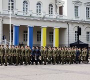 Generolo Jono Žemaičio Lietuvos karo akademijos absolventams &ndash; pirmojo karininko &ndash; leitenanto &ndash; laipsnio suteikimas S. Daukanto aik&scaron;tėje