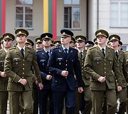 Generolo Jono Žemaičio Lietuvos karo akademijos absolventams &ndash; pirmojo karininko &ndash; leitenanto &ndash; laipsnio suteikimas S. Daukanto aik&scaron;tėje