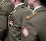 Generolo Jono Žemaičio Lietuvos karo akademijos absolventams &ndash; pirmojo karininko &ndash; leitenanto &ndash; laipsnio suteikimas S. Daukanto aik&scaron;tėje