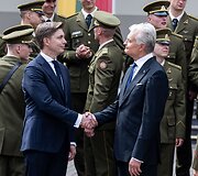 Generolo Jono Žemaičio Lietuvos karo akademijos absolventams &ndash; pirmojo karininko &ndash; leitenanto &ndash; laipsnio suteikimas S. Daukanto aik&scaron;tėje