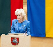 Neeilinė Seimo sesija dėl prezidento vetuoto &Scaron;vietimo įstatymo, numatančio reikalavimus de&scaron;imtokams įgyti pagrindinį i&scaron;silavinimą 