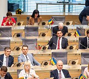 Neeilinė Seimo sesija dėl prezidento vetuoto &Scaron;vietimo įstatymo, numatančio reikalavimus de&scaron;imtokams įgyti pagrindinį i&scaron;silavinimą 